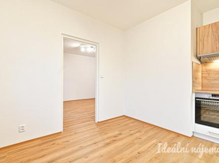 Pronájem bytu, 3+1, 75 m²