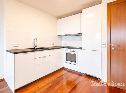 Pronájem bytu, 2+kk, 55 m²