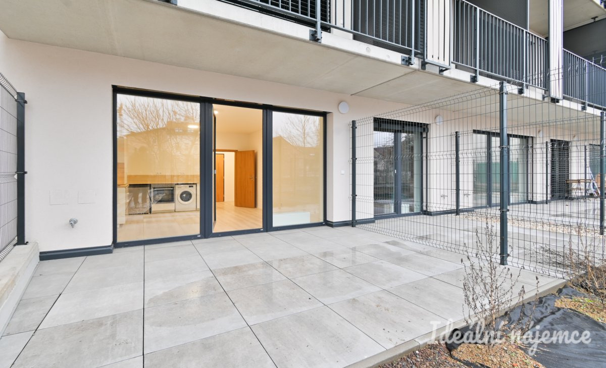 Podnájem bytu 1+kk, Dornych, Komárov  18.000 Kč, 30 m2