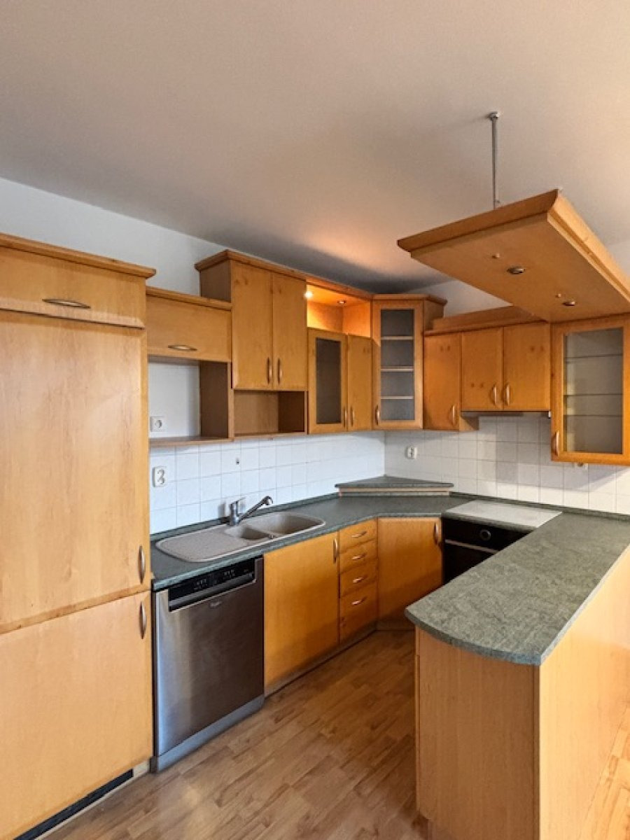 Pronájem bytu 4+kk 88 m2