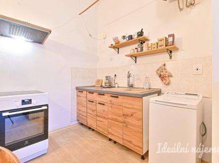 Pronájem bytu, 1+1, 40 m²