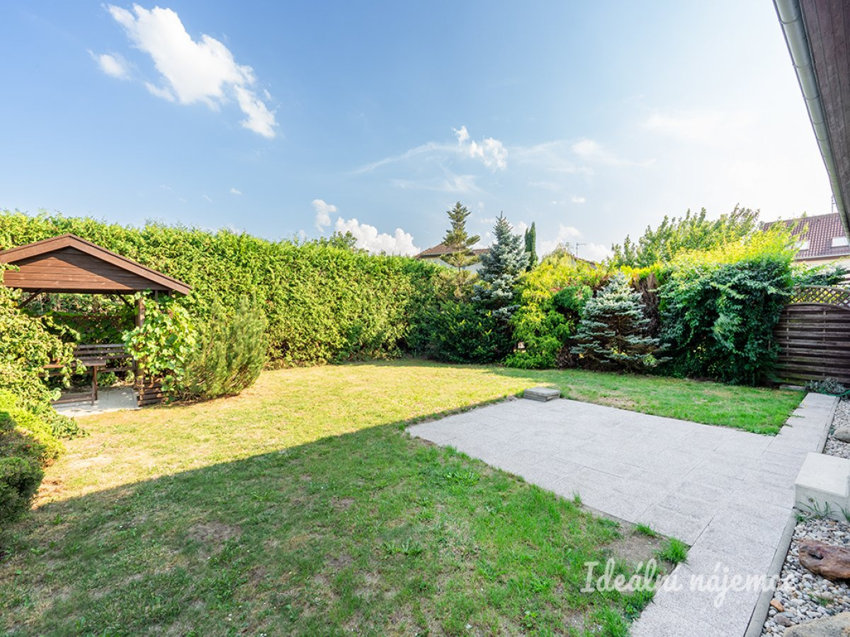 Pronájem bytu dům, Kemrova, Satalice, 44 900 Kč/měs, 141 m2