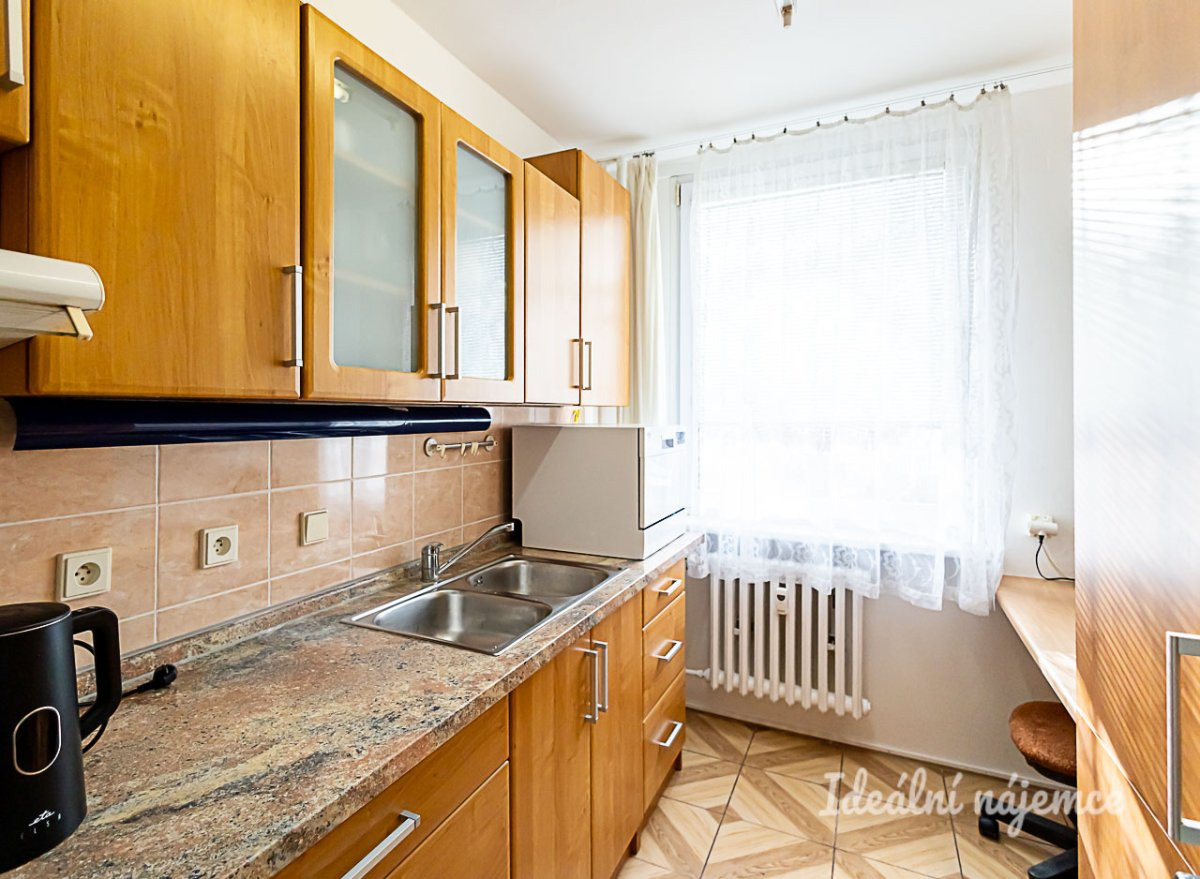 Pronájem bytu 3+1, Krosenská, Troja, 69 m2