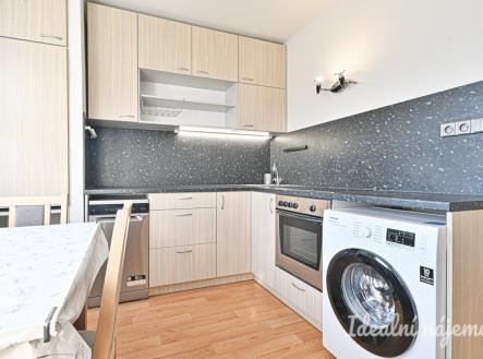 Pronájem bytu, 1+1, 34 m²