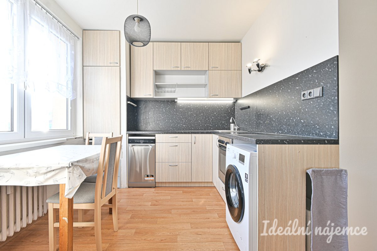 Podnájem bytu 1+1, Černého, Brno-Bystrc, 15.000 Kč/měsíčně, 34 m2