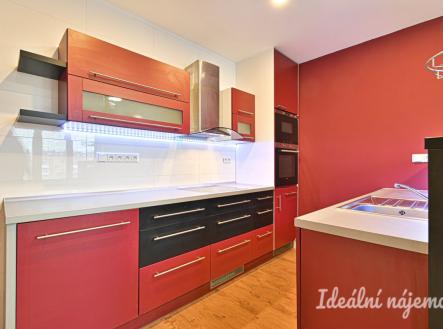 Pronájem bytu, 3+kk, 62 m²