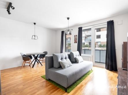 Pronájem bytu, 1+kk, 37 m²