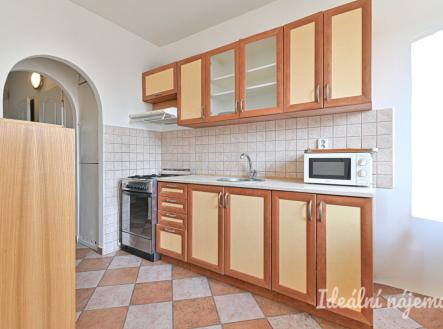 Pronájem bytu, 2+1, 58 m²