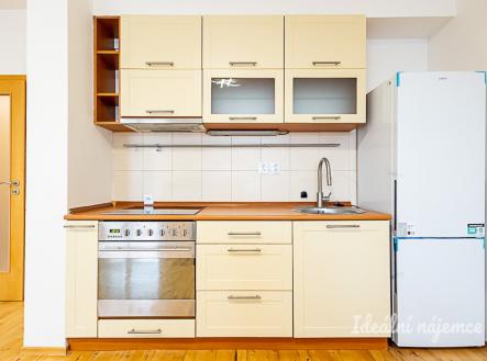 Pronájem bytu, 1+kk, 38 m²