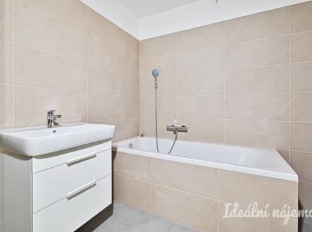 Pronájem bytu, 3+kk, 75 m²