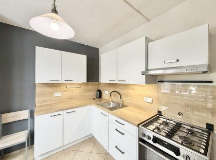 Pronájem bytu, 3+1, 74 m²