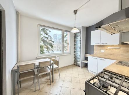 Pronájem bytu, 3+1, 74 m²