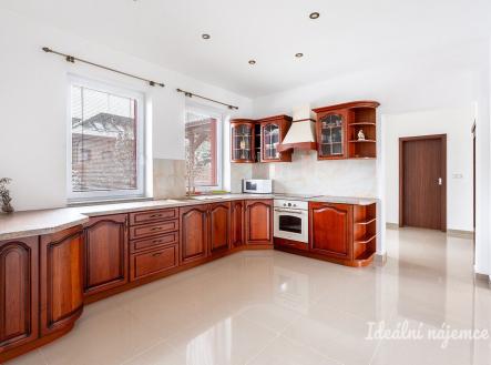 Pronájem bytu, 5+1, 204 m²