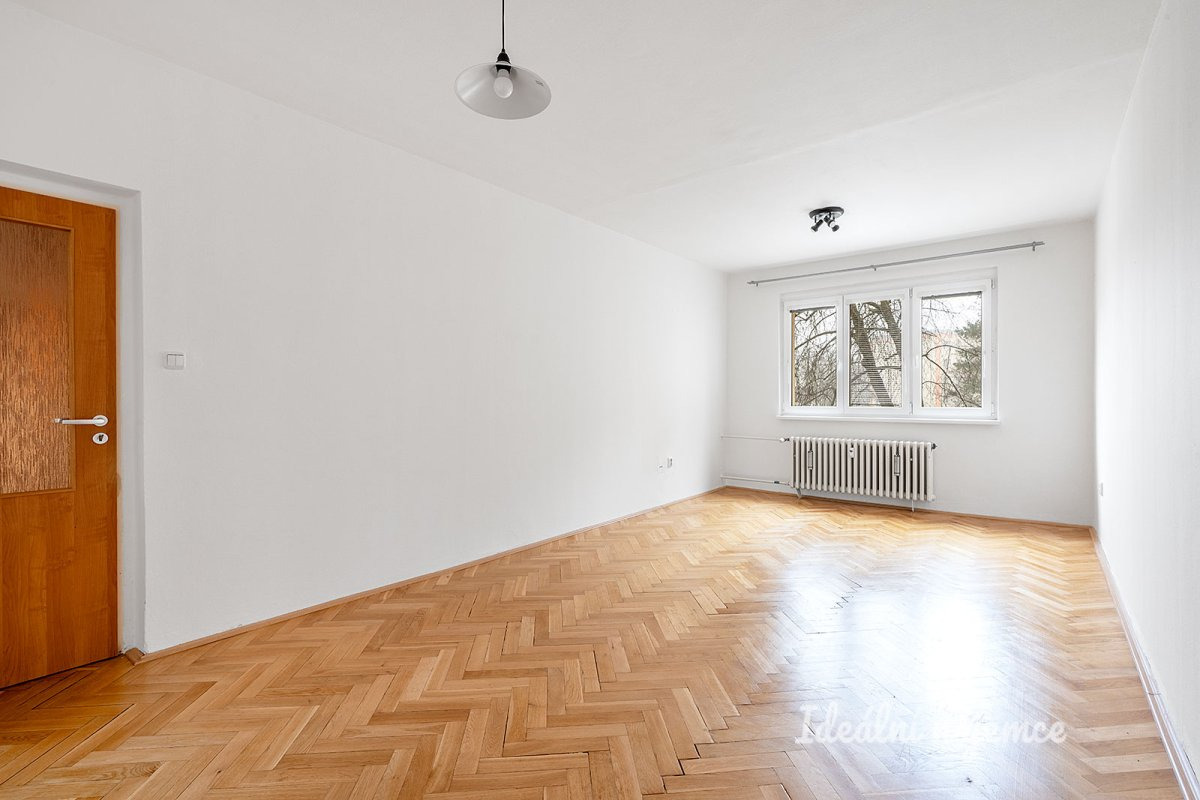 Pronájem bytu 2+1, Na Petřinách, Břevnov, 19900 Kč/měs, 58 m2