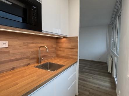 Pronájem bytu, 1+kk, 31 m²