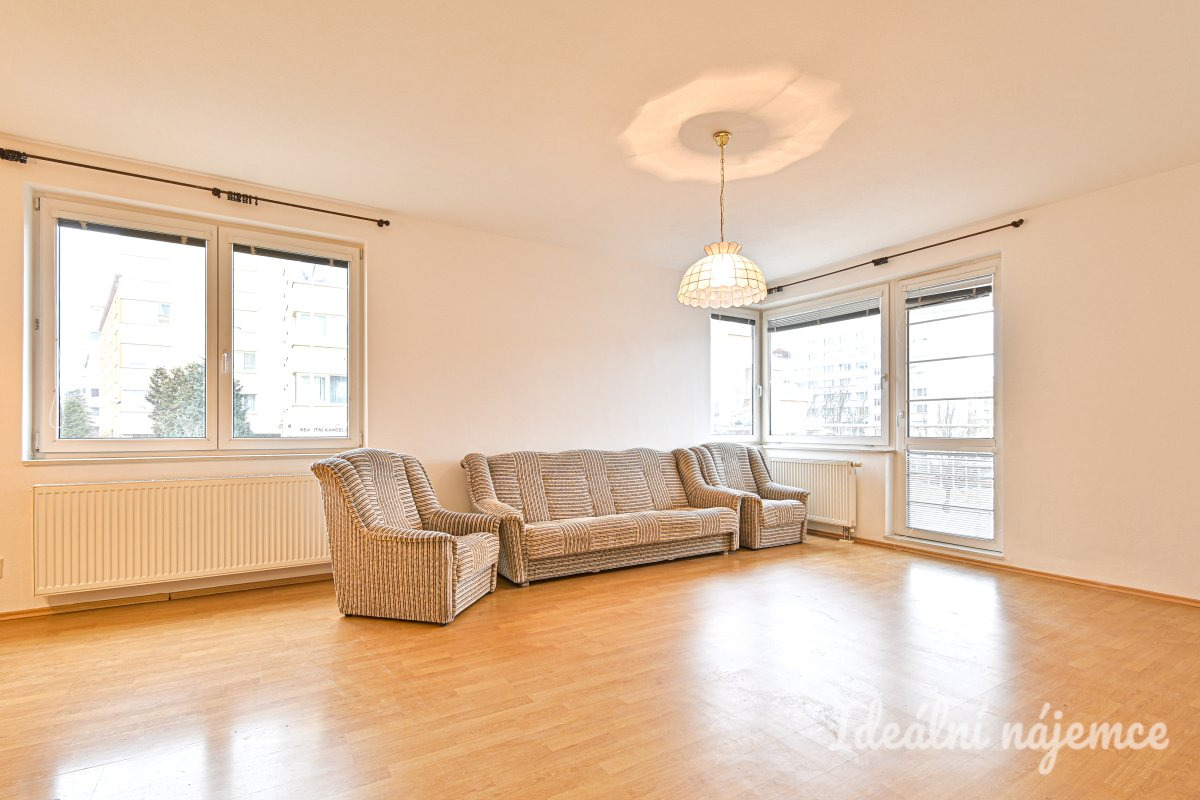 Pronájem bytu 2+kk, Majdalenky, Lesná,  19.900 Kč/měs, 63 m2