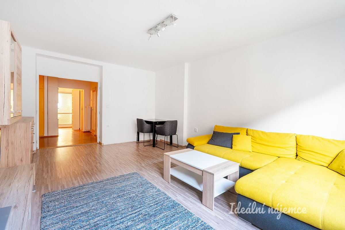 Pronájem bytu 2+1, Holandská, Vršovice, 23900 Kč/měs, 55 m2