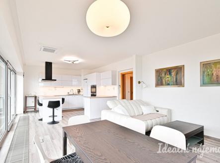 Pronájem bytu, 3+kk, 118 m²