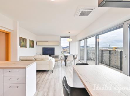 Pronájem bytu, 3+kk, 118 m²