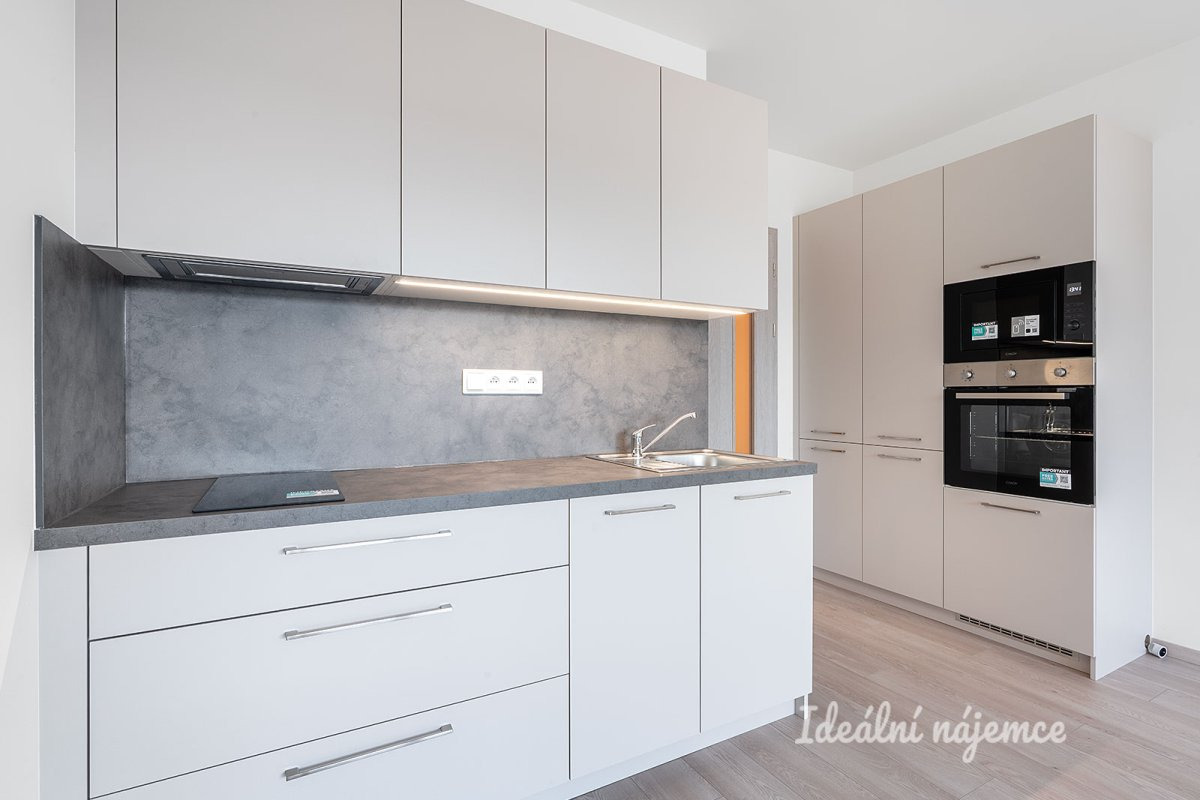 Pronájem bytu 1kk 32 m²