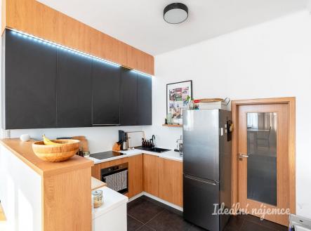 Pronájem bytu, 3+kk, 78 m²