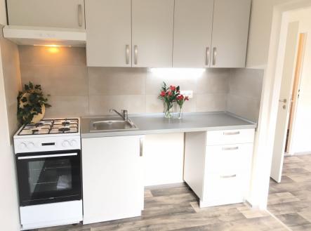 Pronájem bytu, 2+1, 44 m²