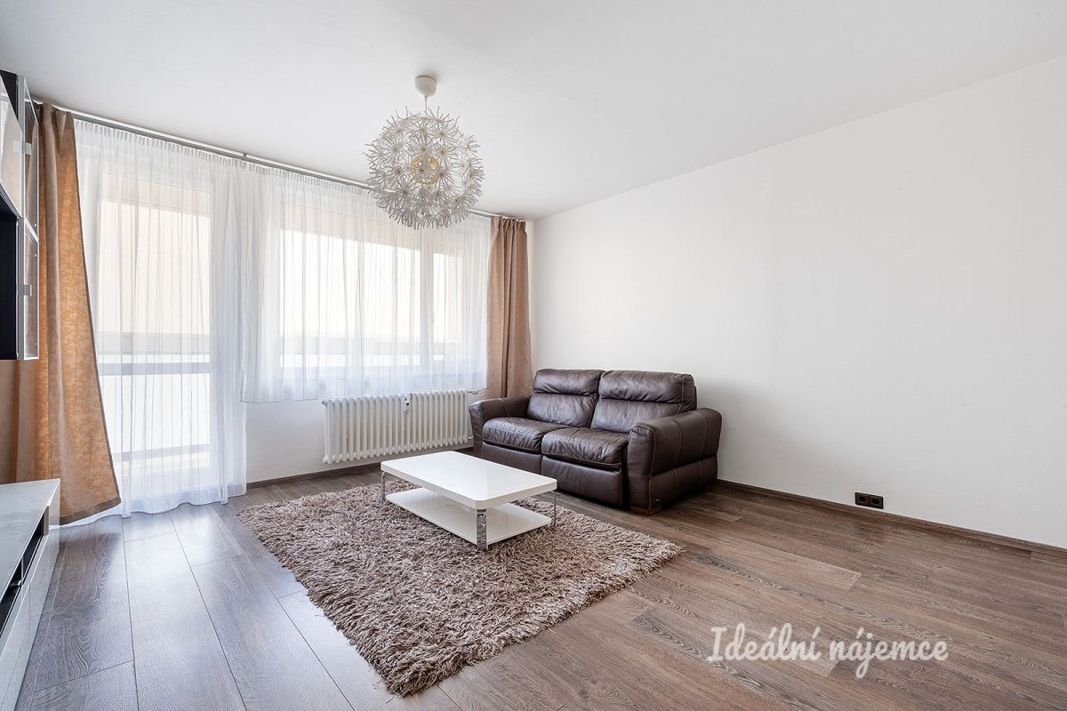 Pronájem bytu 3+1, Platónova, Modřany, 24900 Kč/měs, 76 m2