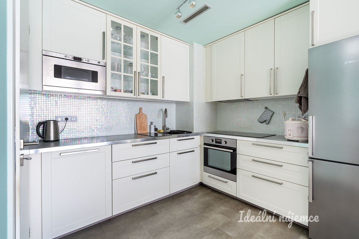 Pronájem bytu 4+kk, Nepomuckých, Letňany, 95 m2