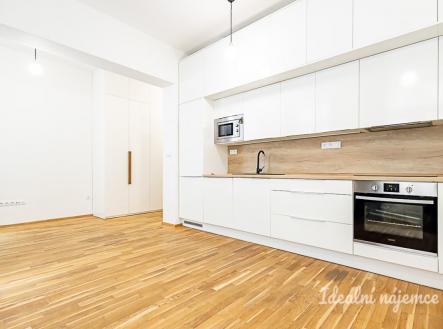 Pronájem bytu, 1+kk, 32 m²