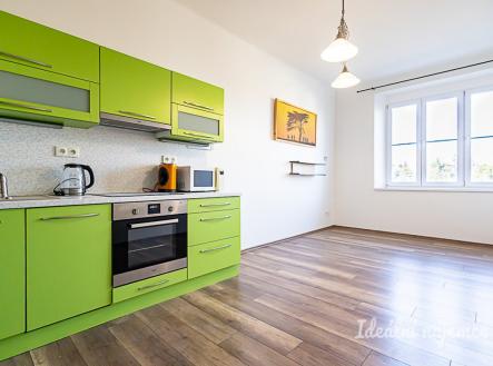 Pronájem bytu, 2+kk, 47 m²
