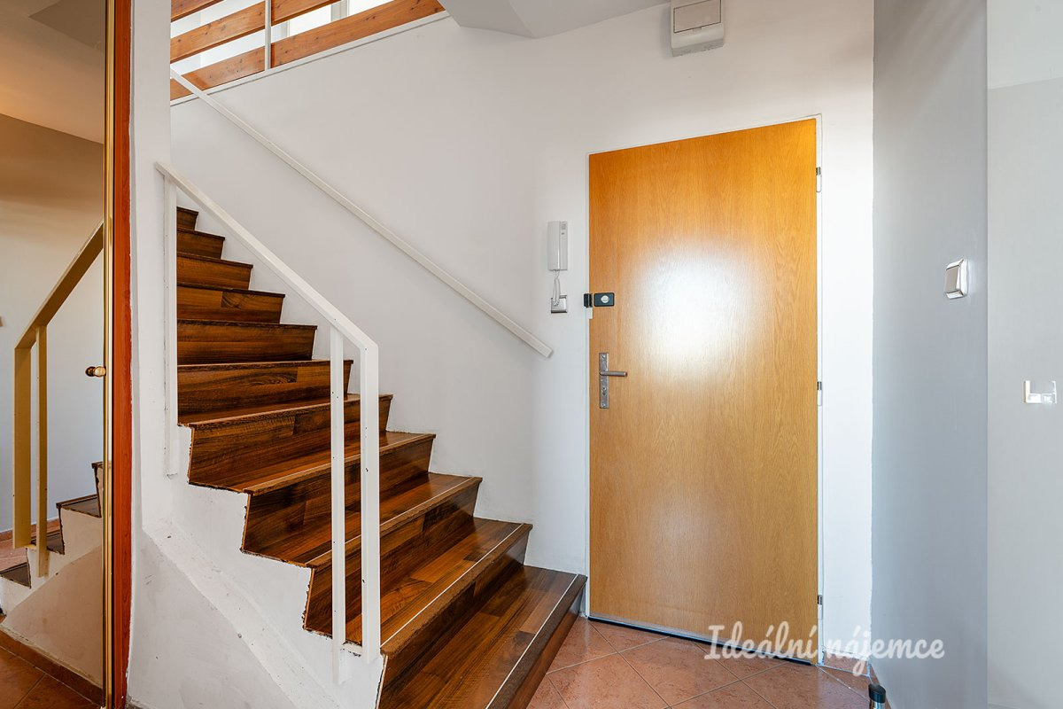 Pronájem bytu 4kk 80 m2