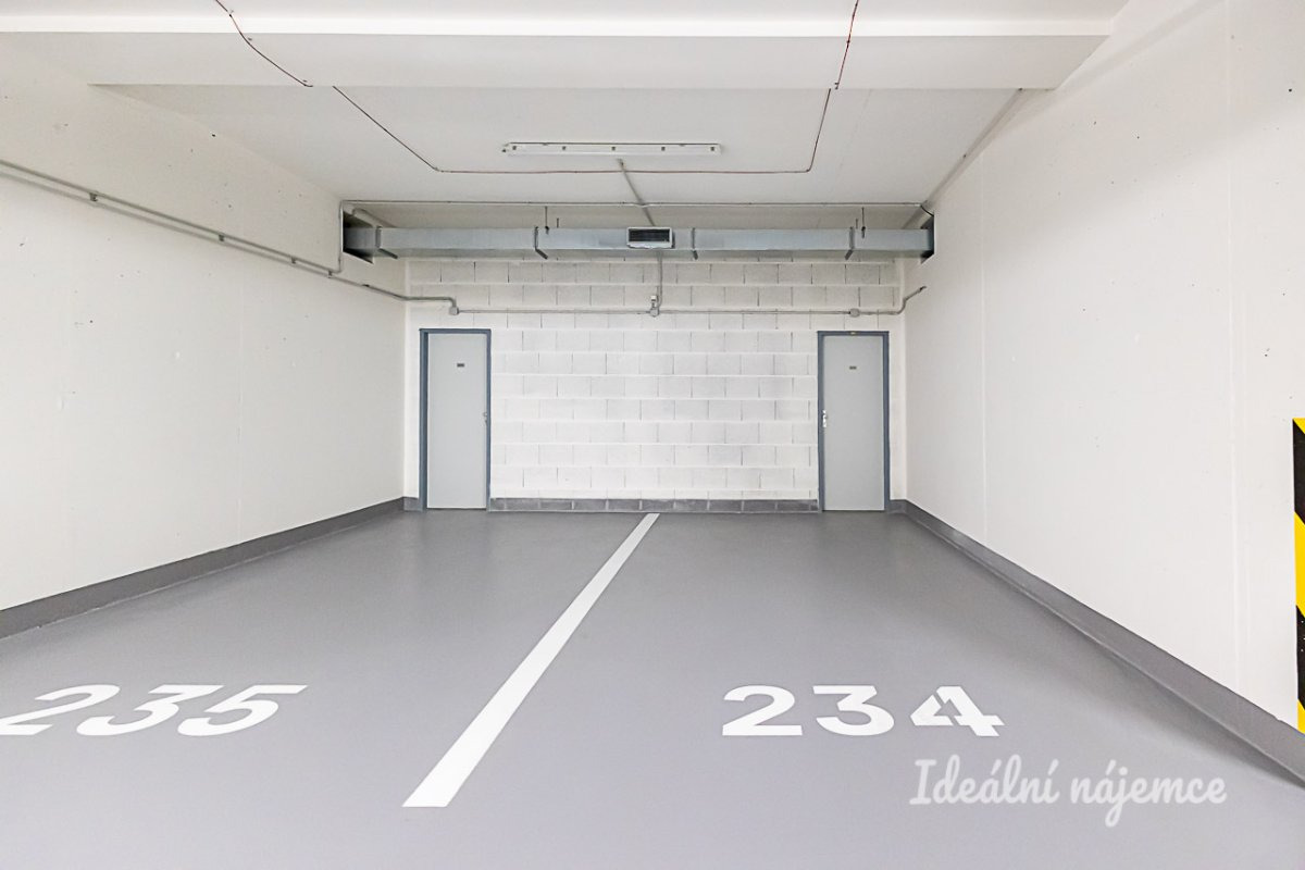 Pronájem bytu 2+kk, Poděbradská, Hloubětín, 55 m2