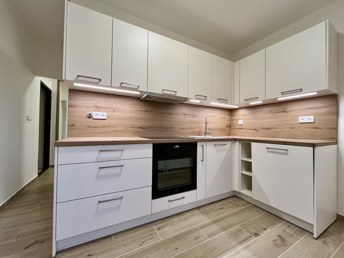 Pronájem bytu 3+1, Kosmonautů, Zábřeh nad Odrou, 13900 Kč/měs, 67 m2