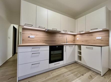 Pronájem bytu, 3+1, 67 m² obrázek