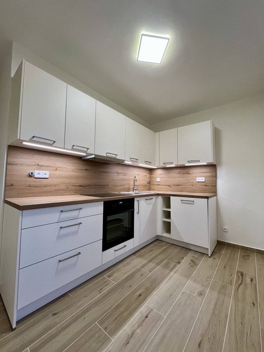 Pronájem bytu 3+1, Kosmonautů, Zábřeh nad Odrou, 13900 Kč/měs, 67 m2