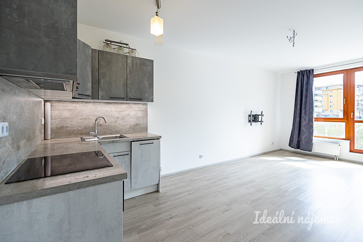 Pronájem bytu 2+kk, Pod Haltýřem, Kunratice, 22900 Kč/měs, 47 m2