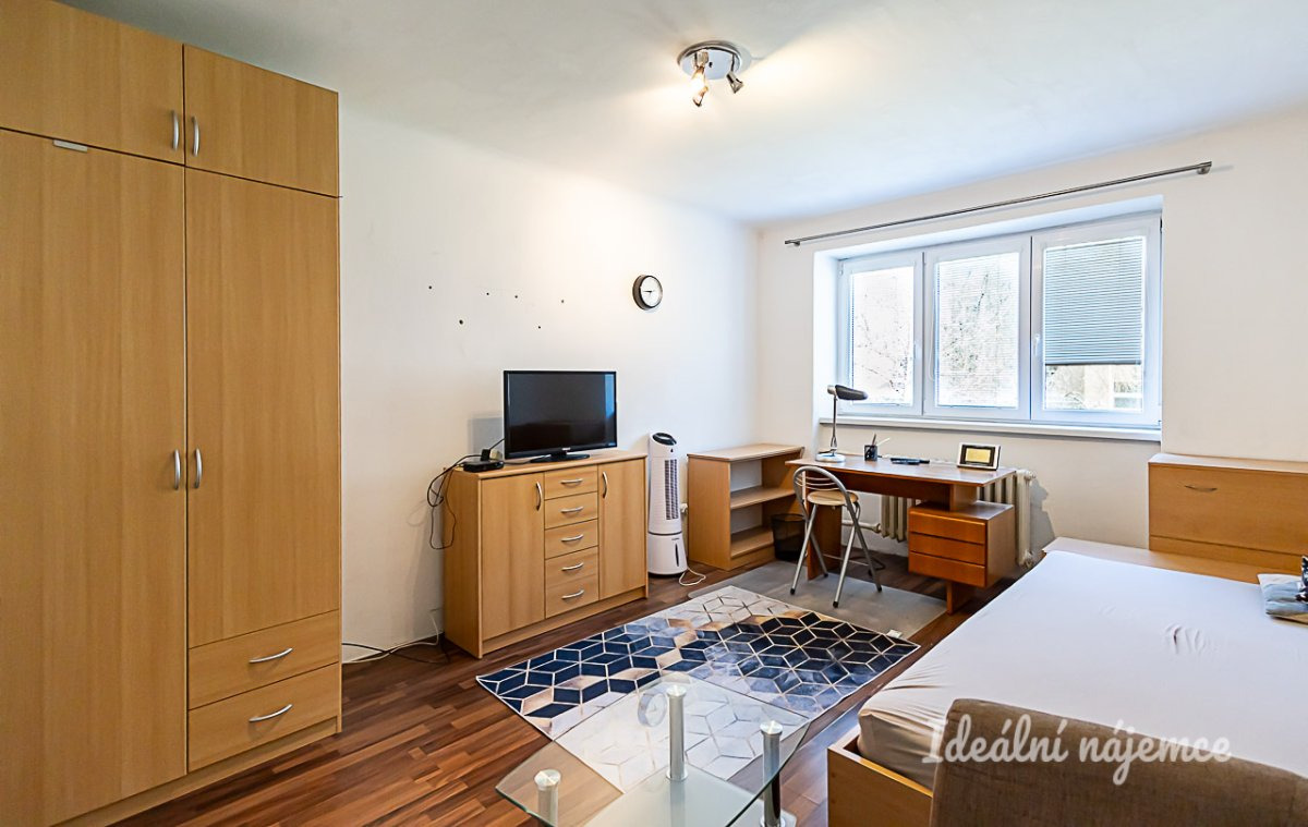 Pronájem bytu 2+kk 35 m²