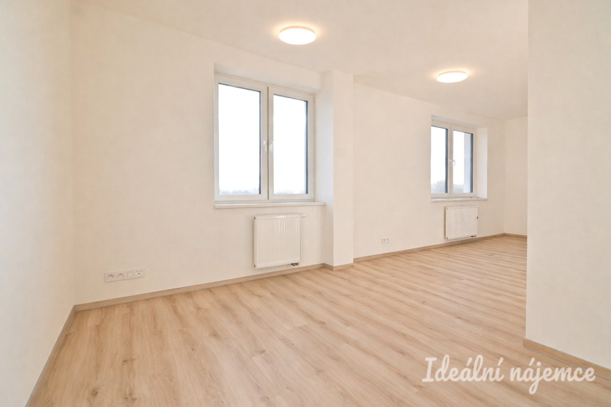 Pronájem bytu 2+kk, Jižní, Horní Heršpice,  Kč/měs, 35 m2