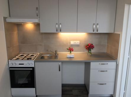 Pronájem bytu, 1+1, 33 m²