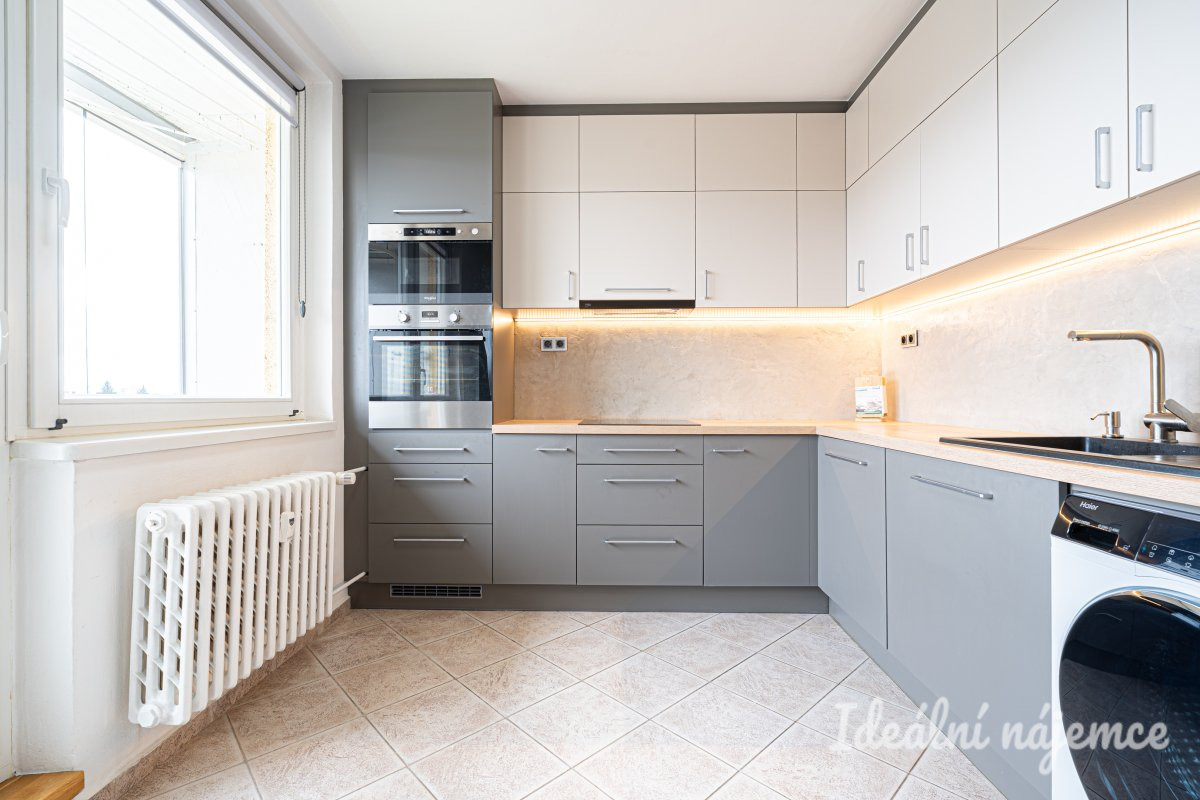 Pronájem bytu 2+1, Záhřebská, Žabovřesky,  Kč/měs, 55 m2