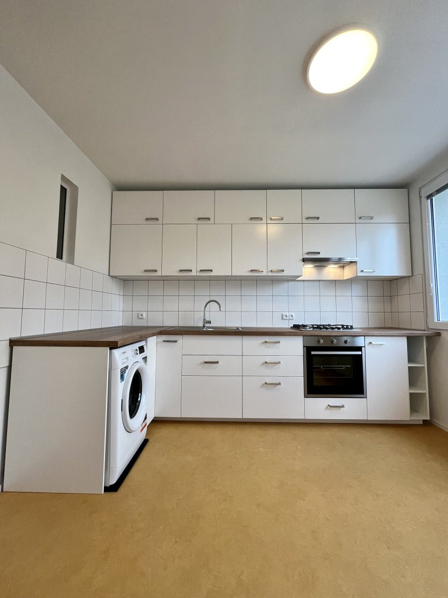 Pronájem bytu 1+1, Beethovenova, Místek, 12400 Kč/měs, 36 m2