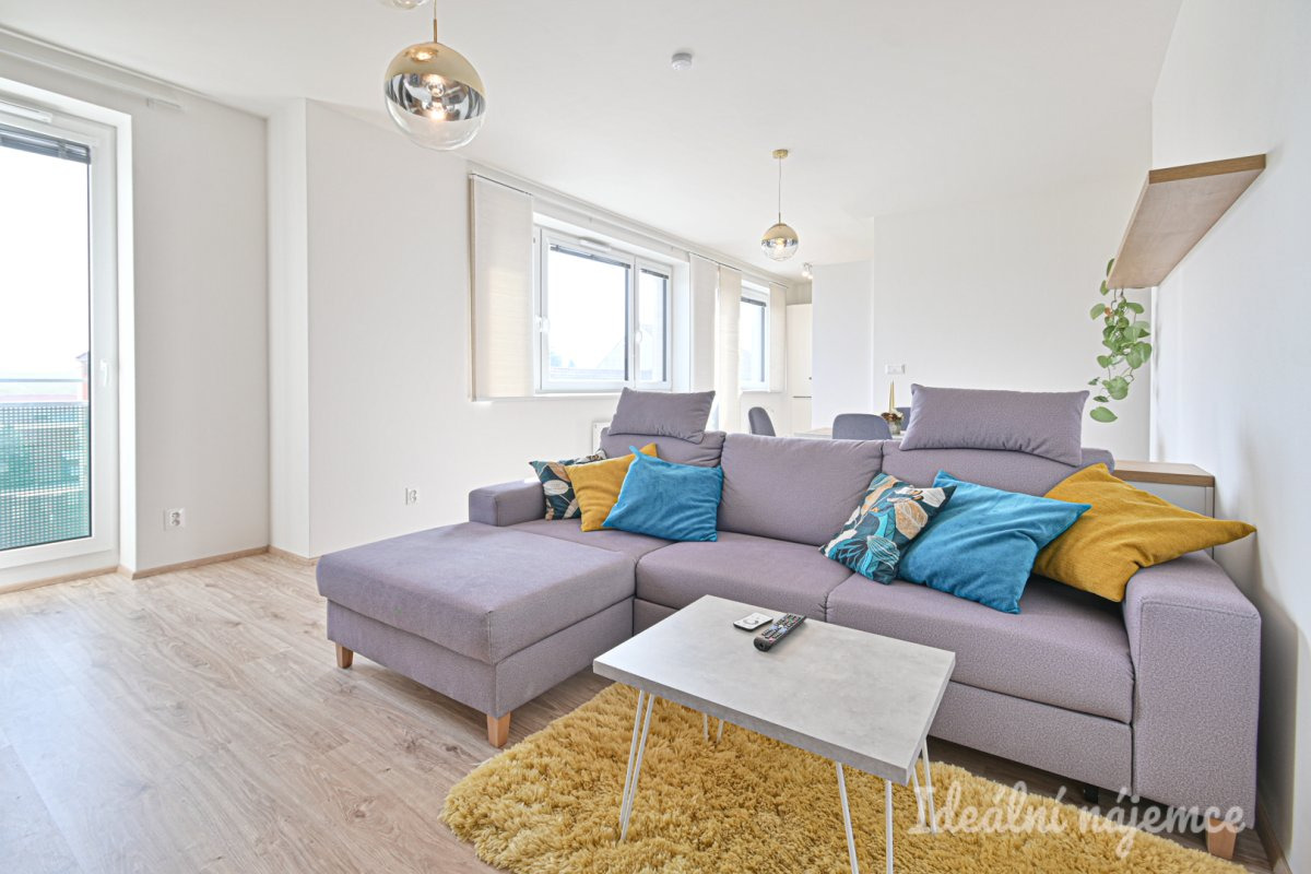 Pronájem bytu 2+kk, Slovanská, Slavkov u Brna, 23000 Kč/měs, 67 m2