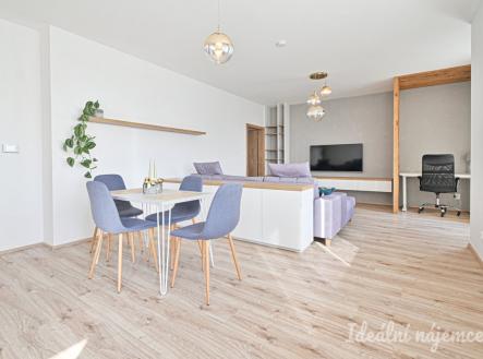 Pronájem bytu, 2+kk, 67 m²