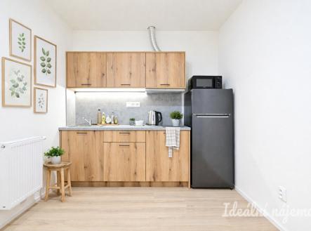 Pronájem bytu, 2+kk, 35 m²