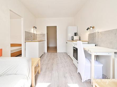 Pronájem bytu, 2+kk, 41 m²