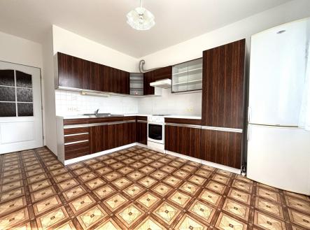 Pronájem bytu, 2+1, 57 m²