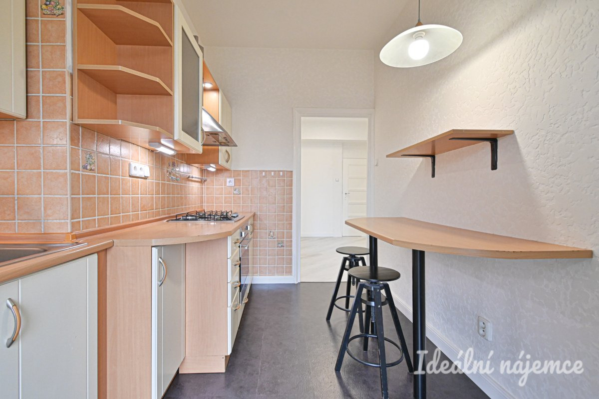 Pronájem bytu 2+kk, Palackého třída, Královo Pole, 22 000 Kč/měs, 60 m2