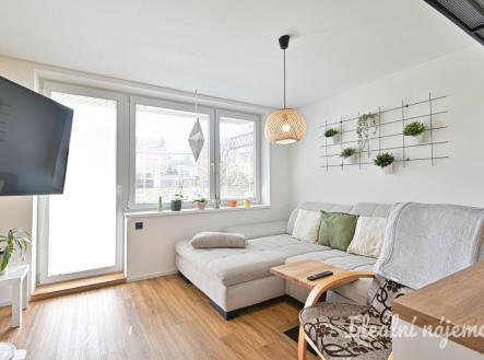 Pronájem bytu, 3+kk, 60 m²