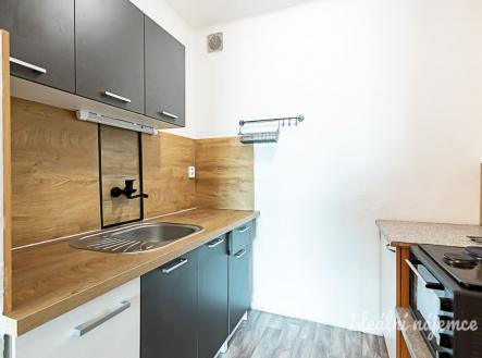 Pronájem bytu, 2+kk, 38 m²