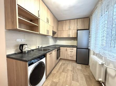 Pronájem bytu, 3+1, 79 m²